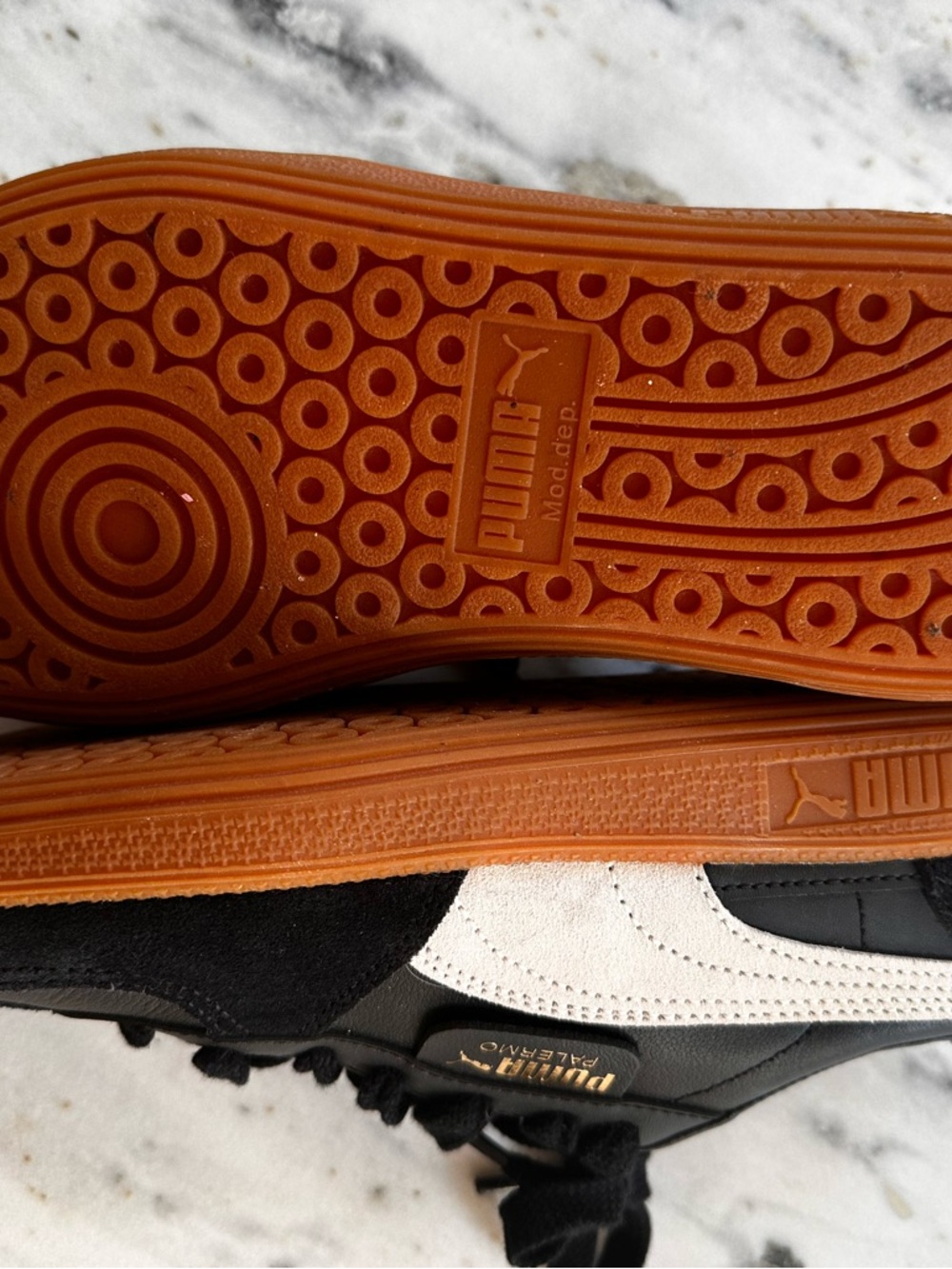Puma Black and White Low-Top Sneakers - Picture 3 of 6